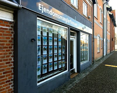Photos of Ejendomsm&aelig;glerfirmaet Romo - Sk&aelig;rb&aelig;k