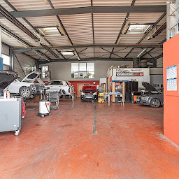 Photo n°6 de f. automobiles à Wingersheim les Quatre Bans (Magasin de pneus)