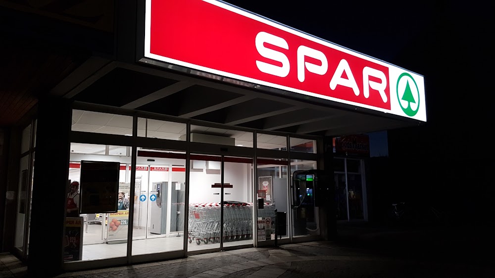 Spar Тбилиси. Фото помещений магазинов Спар. Здание магазина Spar Краснодар. Спар магнитогорск