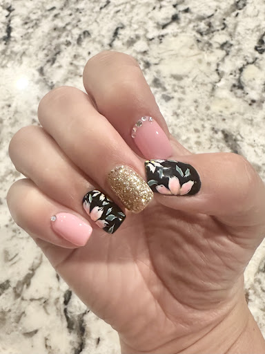 MJ Nails - Visual