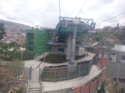 Photos of Estaci&oacute;n Telef&eacute;rico 17 de Obrajes
