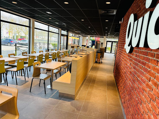 Photo 6 - Bucket's Burger Loos