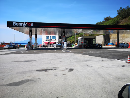 Benny Oil - Thumbnail