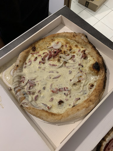 Photo 2 - DE STORIG KASCHTE - DISTRIBUTEUR DE PIZZAS