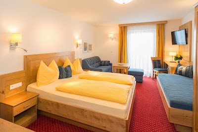 Photos of Hotel und Ferienwohnungen Kielhuberhof in Ramsau am Dachstein
