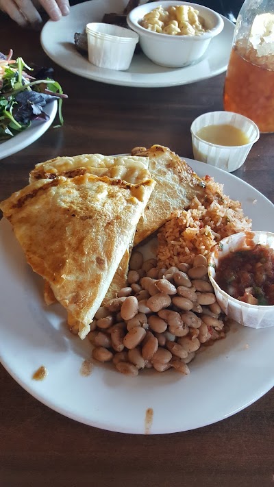 Photos of Pappy & Harriet's