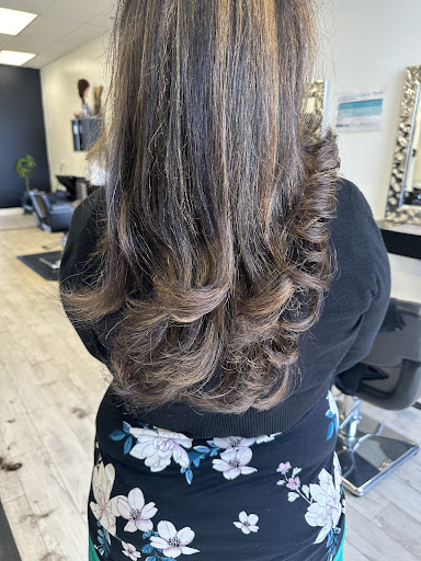 MUMTAZ BEAUTY SALON - Thumbnail