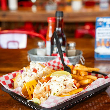 Piggybacks BBQ & Catfish by null