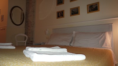 Photos of PESCARA Suites - Bed & Breakfast downtown, near train station