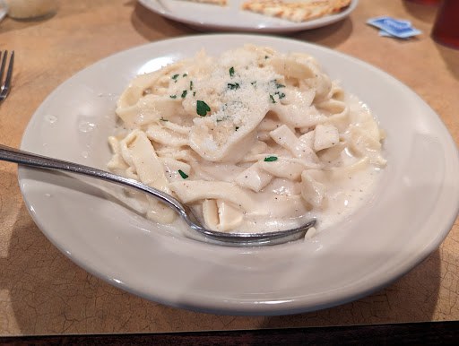 Piloni's Italian Restaurant - Thumbnail