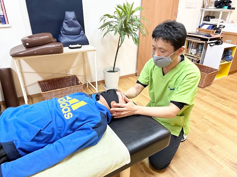 はなみずき接骨院・整体院