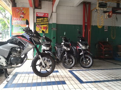 Photos of AHASS REYRAF MOTOR