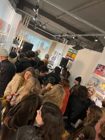 Dash The Henge Store by null