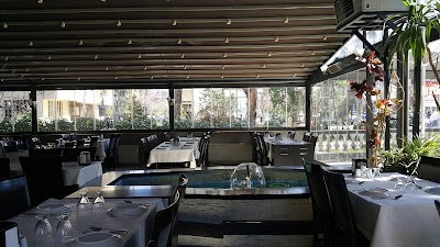 Photos of Meşhur Mahmutbey Kanat&ccedil;ısı