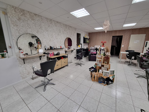 Camille Coiffure Et Beaute - Thumbnail