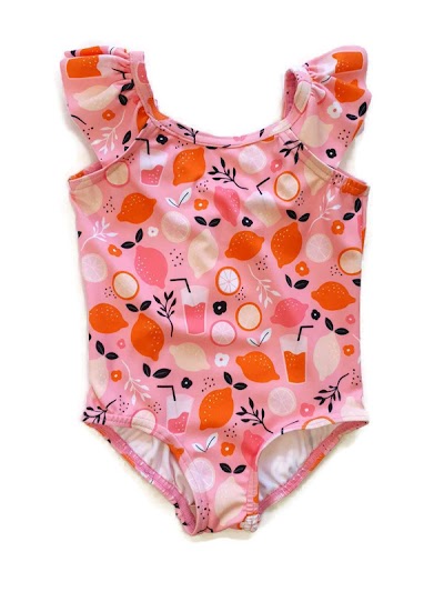 Photos of The-dreamstore handgemaakte baby en kinderkleding.