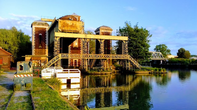 Ascenseur à bateaux des Fontinettes, Arques