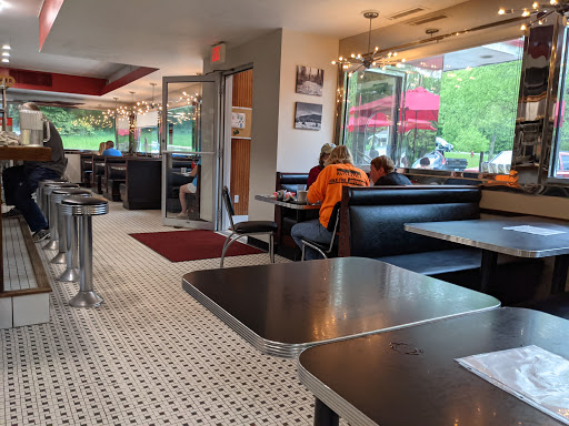 Bob's Diner - Visual