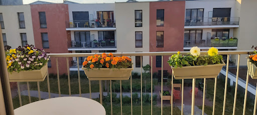 Photo de Résidence Services Seniors DOMITYS - Le fil de Soie à Calais (62100)