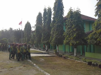 Photos of MTSN Kaleng Puring