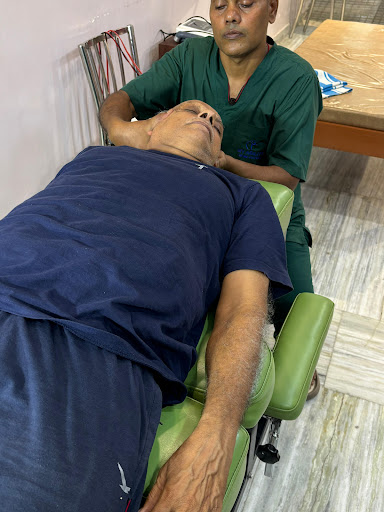 Are You Looking for the Best Chiropractic Services in Krishna Nagar, East Delhi? Find relief, res…
