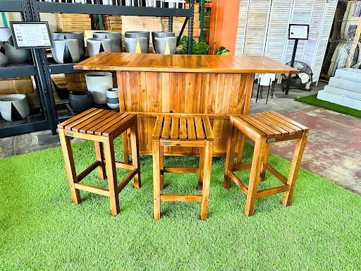 Hawaiian Discovery Furniture Gallery - United States