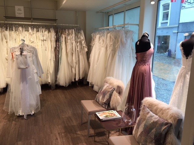 Opinii despre Lilly - Outlet Aabenraa în Aabenraa - Tøjbutik