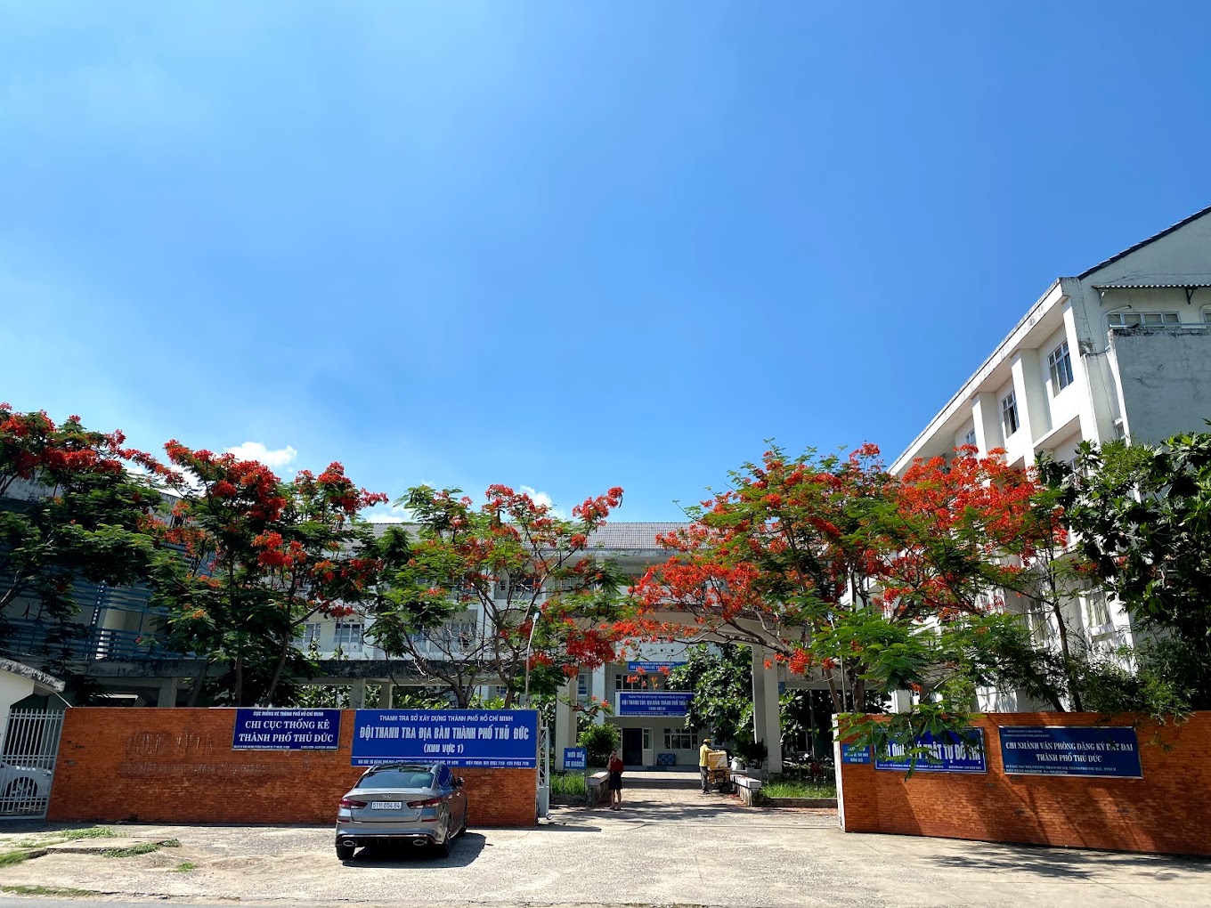 Chi nhánh văn phòng đăng ký đất đai Thành phố Thủ Đức