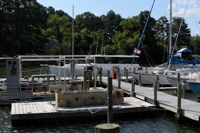 Ginney Point Marina