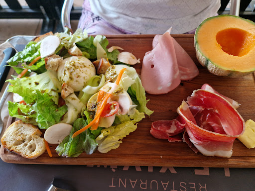 Photo 2 - Restaurant le XIVème, Père et fils