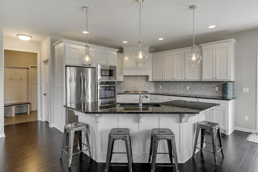 Remax Results - Maple Grove - Thumbnail