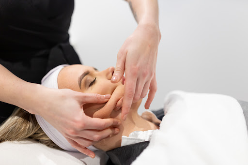 Skintlology Derma-expert - Thumbnail
