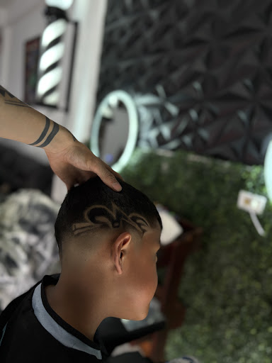 La 24 Barber