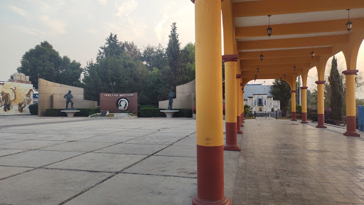 Plaza Álvaro Obregón - Thumbnail