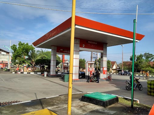 Simpang Dodik gas stations, Author: Herman Herman