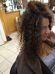 Photo n°13 de Aydan coiffure à Paris (Salon de coiffure)