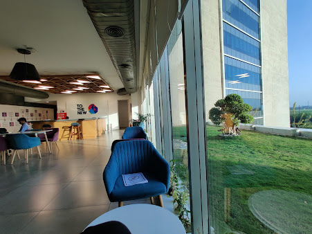 Af1qipp45b5snjinpgwz30f1s3v6pcnhg9kg8bsnfn2l=s451 K No