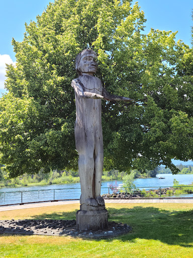 Nuu-chah-nulth Whaling Canoe Sculpture - Thumbnail