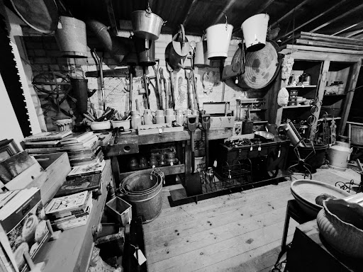 Chapel Street Vintage & Antiques Gallery - United Kingdom