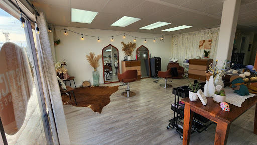 Rustica Hair Lounge