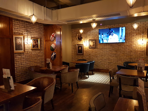 Yates - Solihull - Visual