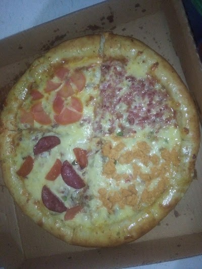 Photos of Quincho's Pizza M.R