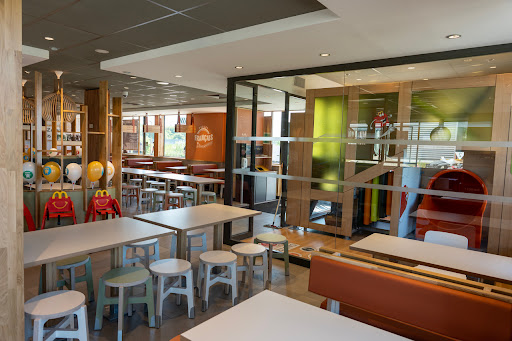 Photo 4 - Burger King