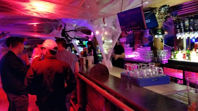 The O'liver Pub