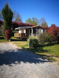 Photo n°7 de Camping Au Bois du Cé - Camping Puy du Fou 4 étoiles à Chanverrie (Piscine)