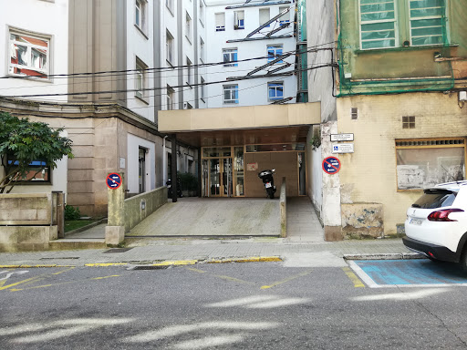 Centro de saude Fontenla Maristany - Thumbnail
