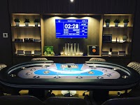 ALICE the Poker room アミューズメントポーカーBAR「アリス」福岡天神