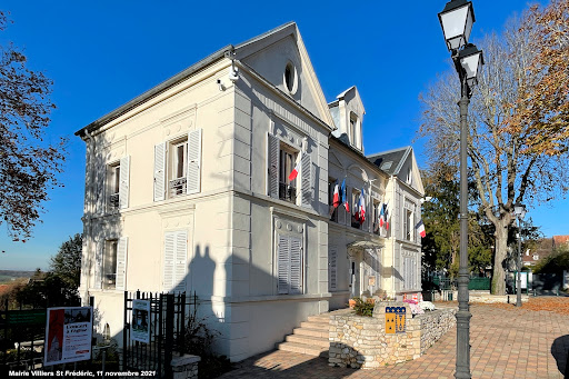 Photo de Mairie de Villiers-le-Bâcle à Villiers-le-Bâcle (91190)