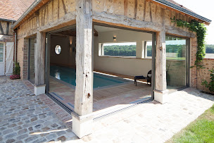 Photo n°3 de LD2P - Piscines Magiline Marsac sur l'Isle à Marsac-sur-l'Isle (Magasin de matériel pour piscines)