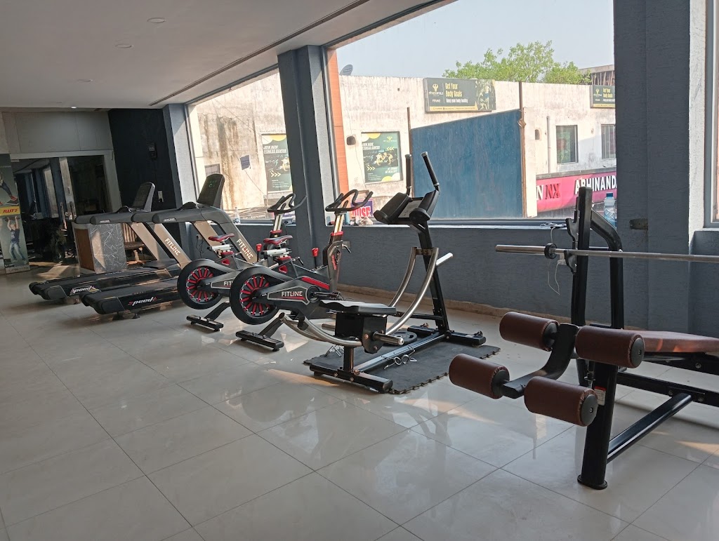 Fitness World Gym